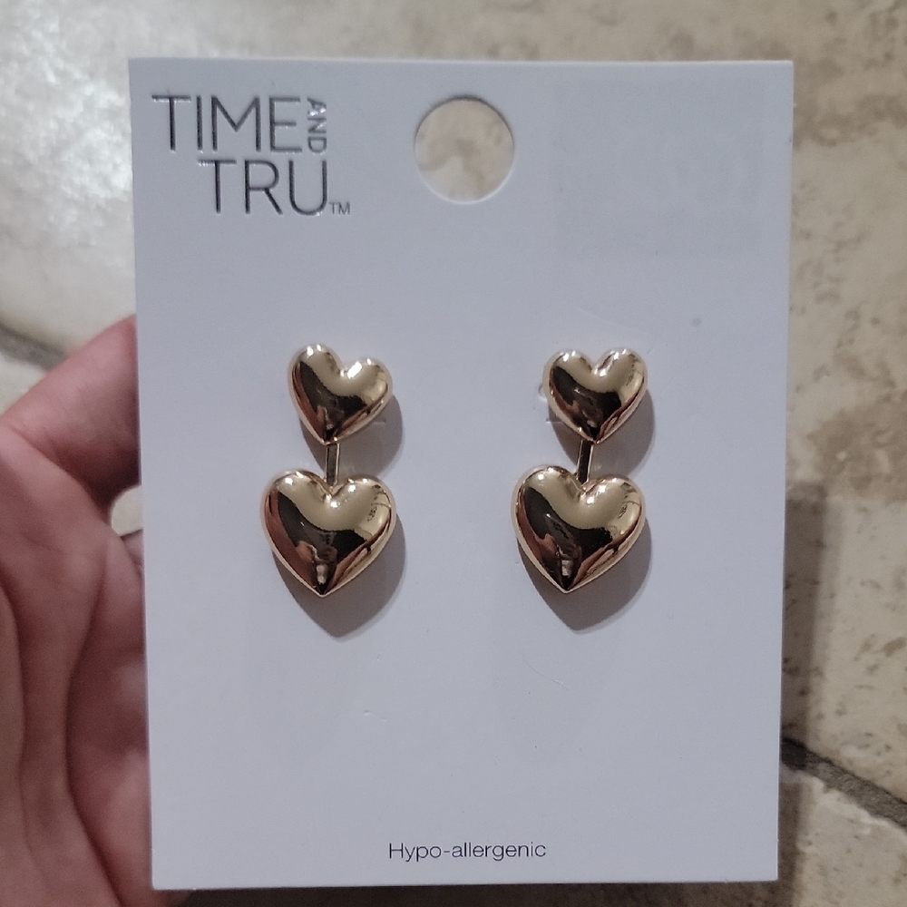 Time and Tru Shiny Gold Heart Earrings